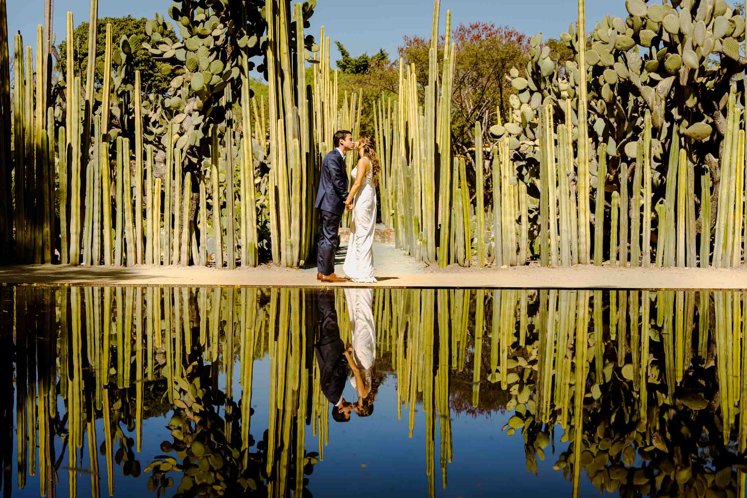 Sylvana & Felipe — Hotel Quinta Real, Jardín Etnobotánico — Douglas Favero Photography