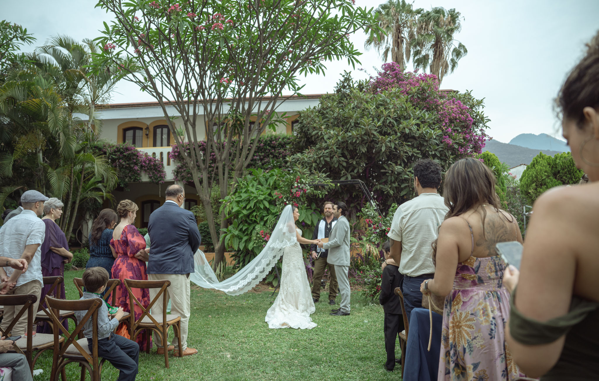 Valerie & Adan — Hotel Boutique Los Laureles — Douglas Favero Photography