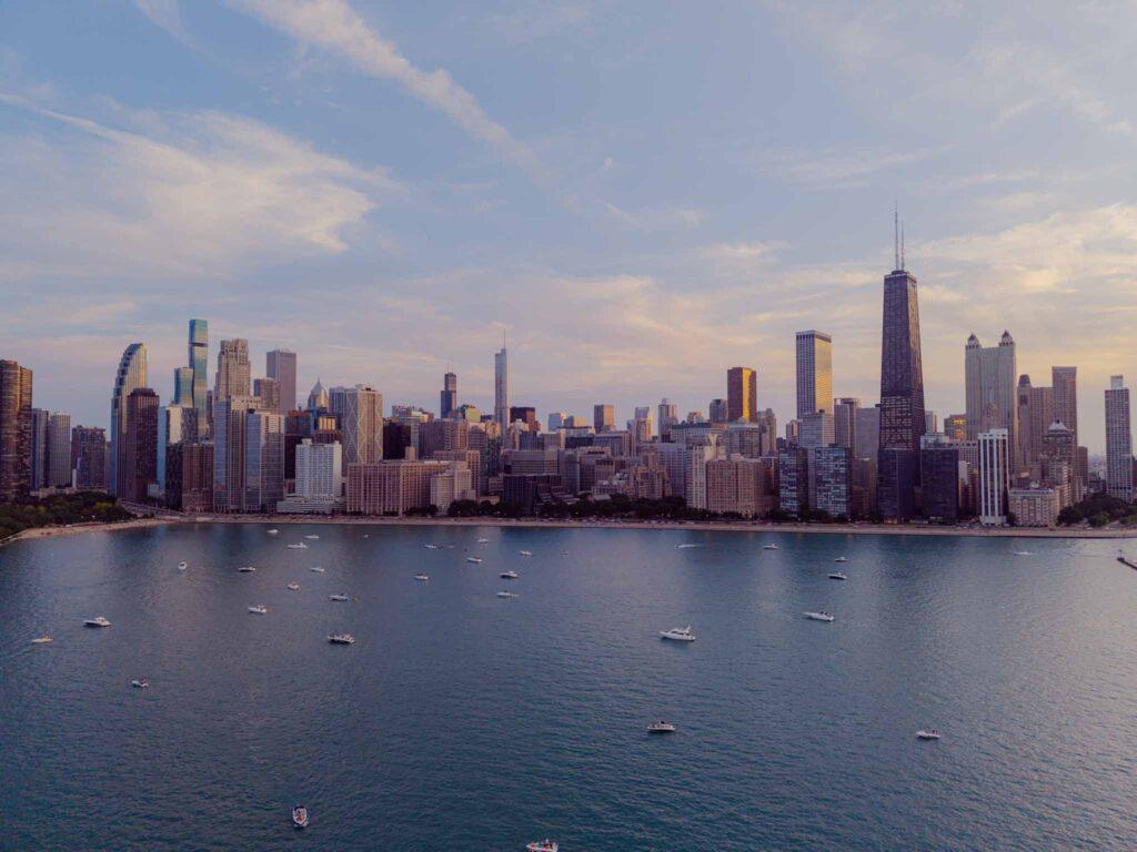 chicago skyline at sunset by douglas favero photography